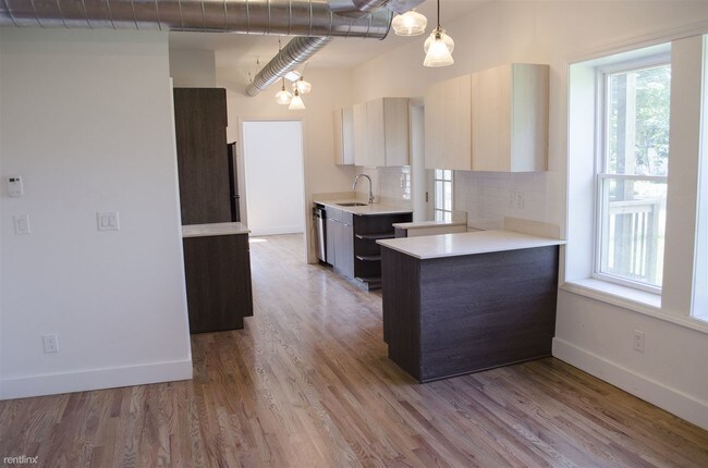 Foto del edificio - 1533 Ash St