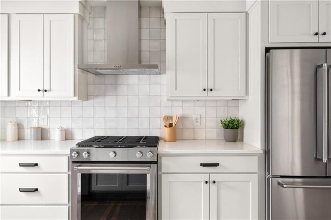 Foto del edificio - 845 Ormewood Terrace SE