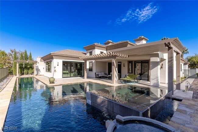 Foto del edificio - 2245 Green Mountain Ct