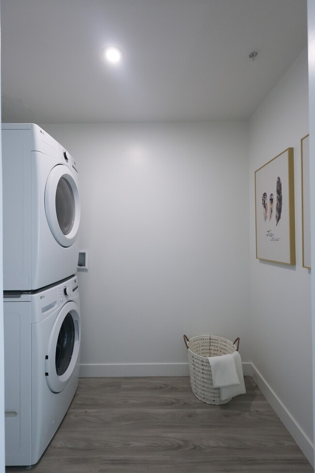 Laundry - Cloveris