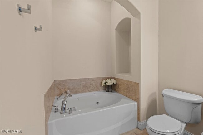 Foto del edificio - 1248 Carpazi Ct