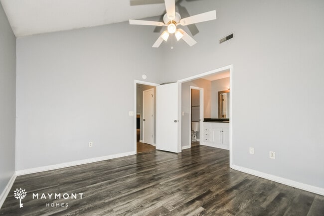 Foto del edificio - 105 White Pine Ct