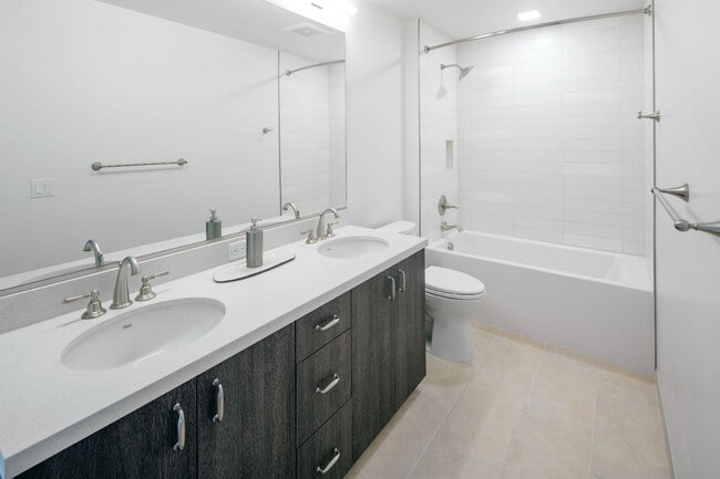Building Photo - The Windward Apartments
