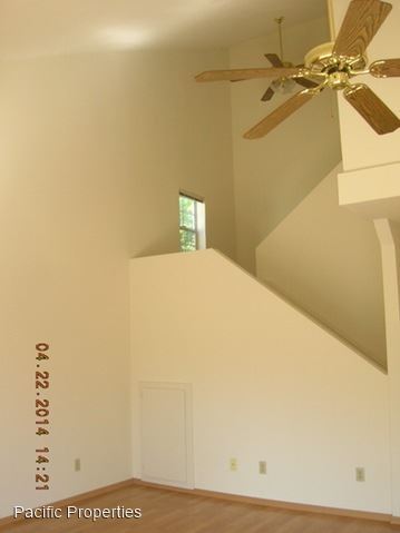 Building Photo - 2 br, 2 bath House - 1 Bay Tree Court