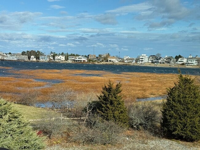 Building Photo - 7 Nancy St