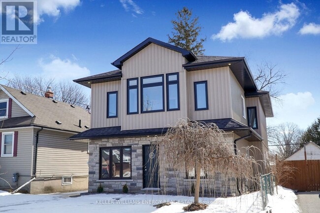 Building Photo - 89 Orchard View Blvd