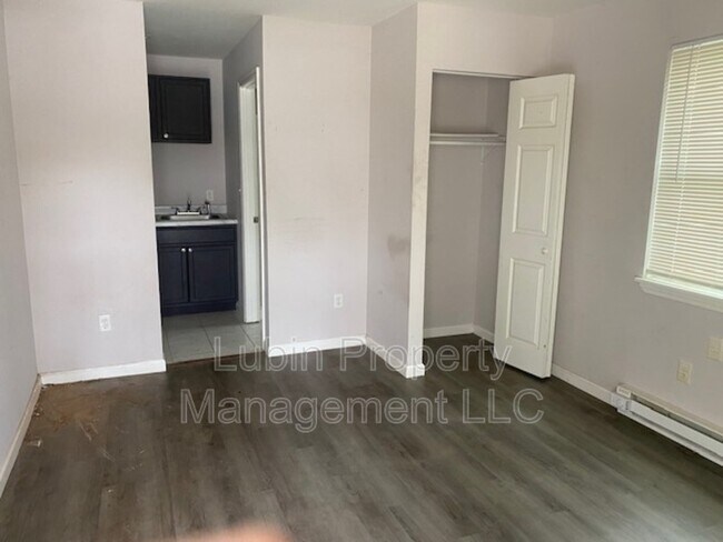 Foto del edificio - 232 Vaal Ave