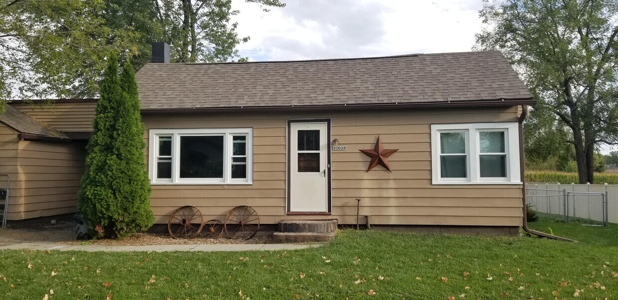 20628 W Ridge Ave, Galesville, WI 54630 House for Rent in Galesville, WI
