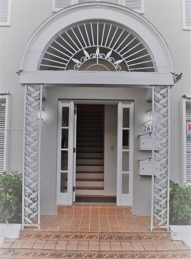 Building Photo - 2617 Segovia St