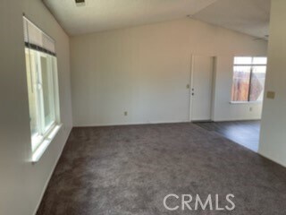 Foto del edificio - 22276 Minnetonka Rd