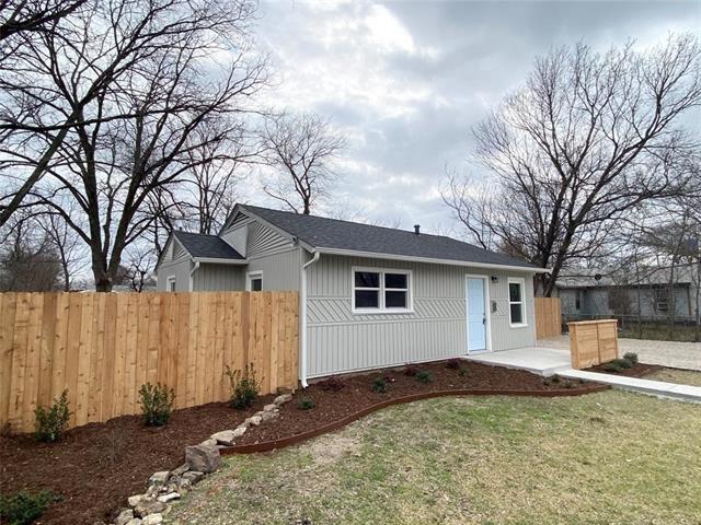 Foto del edificio - 1704 Globe Ave