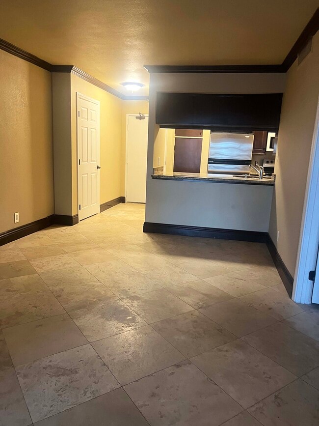 Foto del edificio - 205 E Harmon Ave