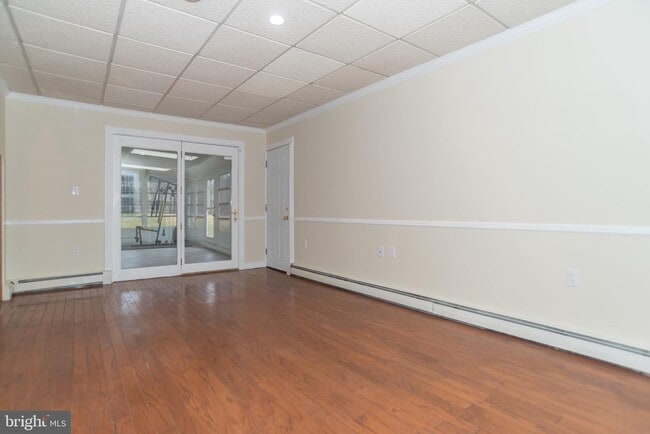 Building Photo - 346 Thornridge Dr