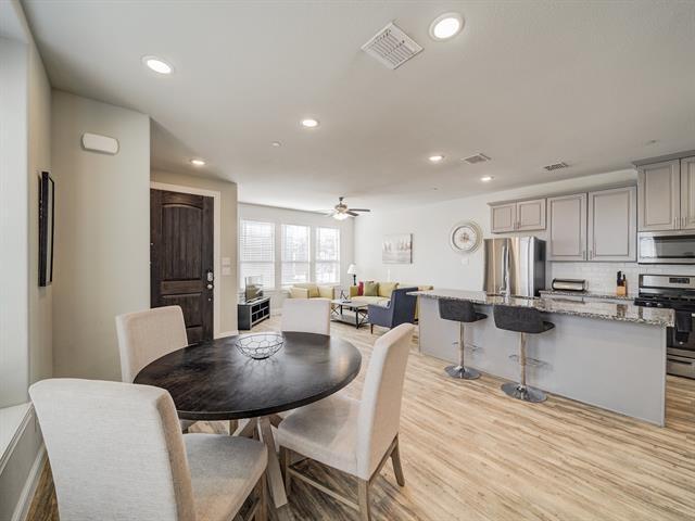 Building Photo - 6454 Cristo Ln