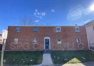 Building Photo - 615 Dallas St