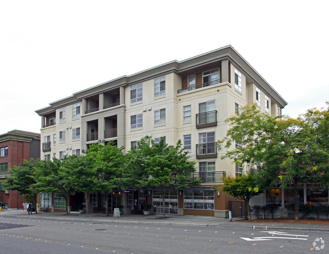 Primary Photo - Belle Arts Apartments