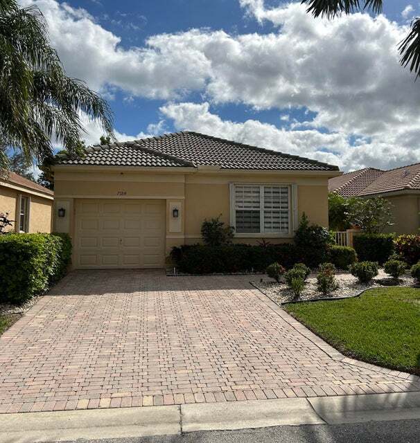 Building Photo - 7184 Cataluna Cir