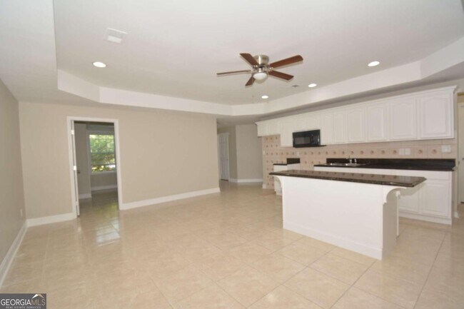 Foto del edificio - 618 Tradwell Pl NE