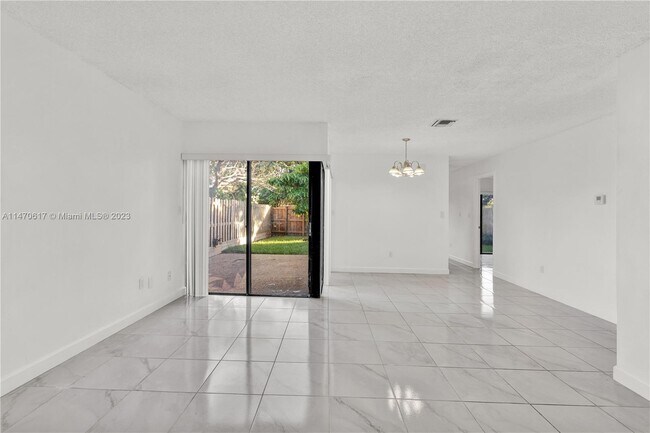 Building Photo - 12704 SW 71st Terrace