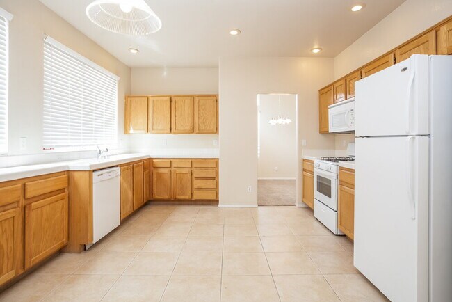 Foto del edificio - 2413 Bloomington Dr