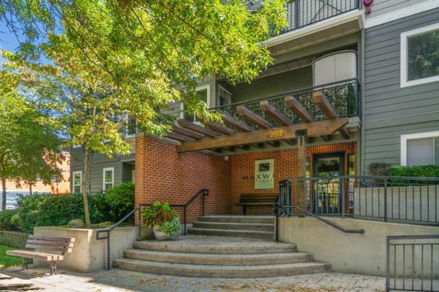 Building Photo - 2 bedroom in Redmond WA 98052