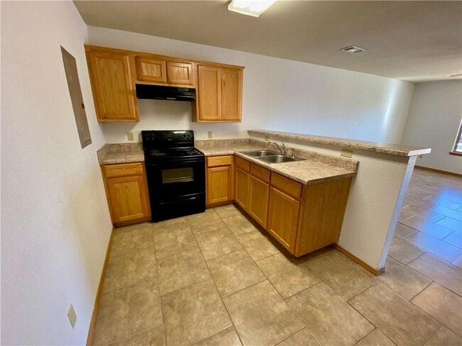 Building Photo - 206 Butler Ave