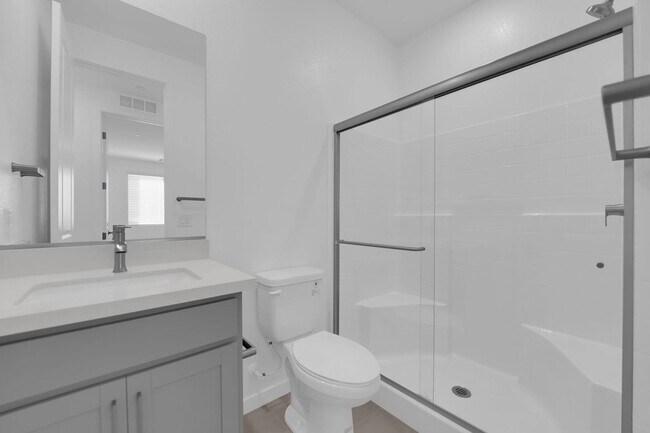Foto del edificio - BRAND NEW Taylor Morrison Townhome | Lark Hill at Summerlin | 4 BD / 2.5 BA | 1,645 SF