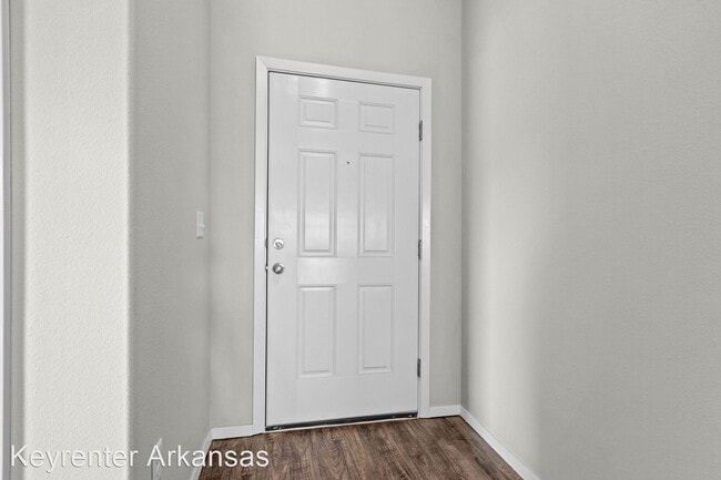 Building Photo - 4 br, 2 bath House - 2109 E Fennec St