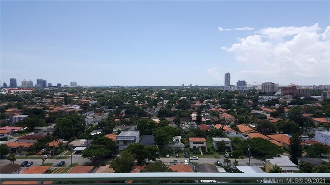 Building Photo - 3500 Coral Way