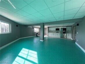 Building Photo - 3706 Broadway