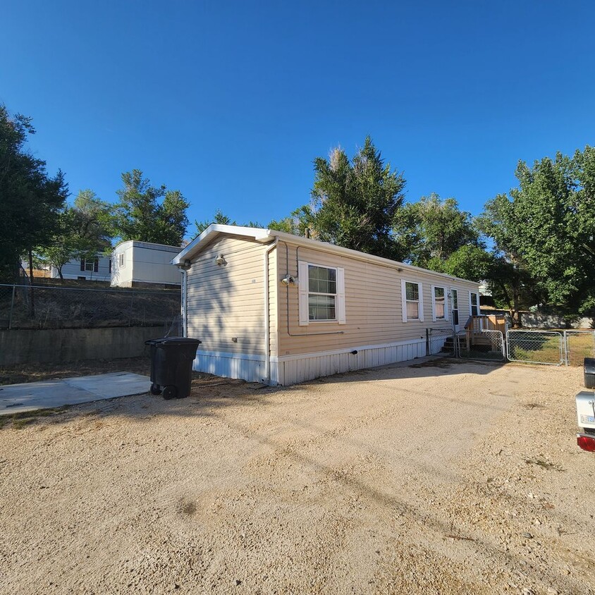 Primary Photo - Cozy 2 Bedroom Mobile Home