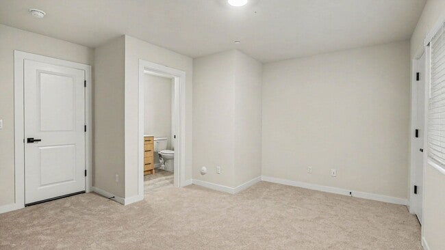 Building Photo - Brand-New Townhome at Cathcart Crossing – Modern Living in a Prime Snohomish Location - Move in R...