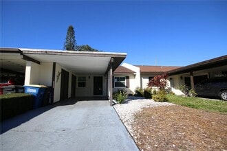 Building Photo - 2084 Sunset Grove Ln