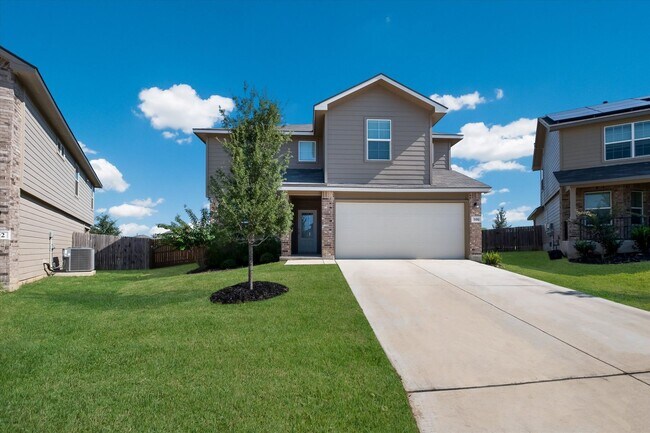 Foto del edificio - *Move In Special: Half off February 2026 Rent, If moved in by January*