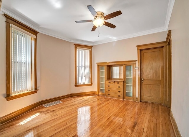 Building Photo - 2424 N Lawndale Ave