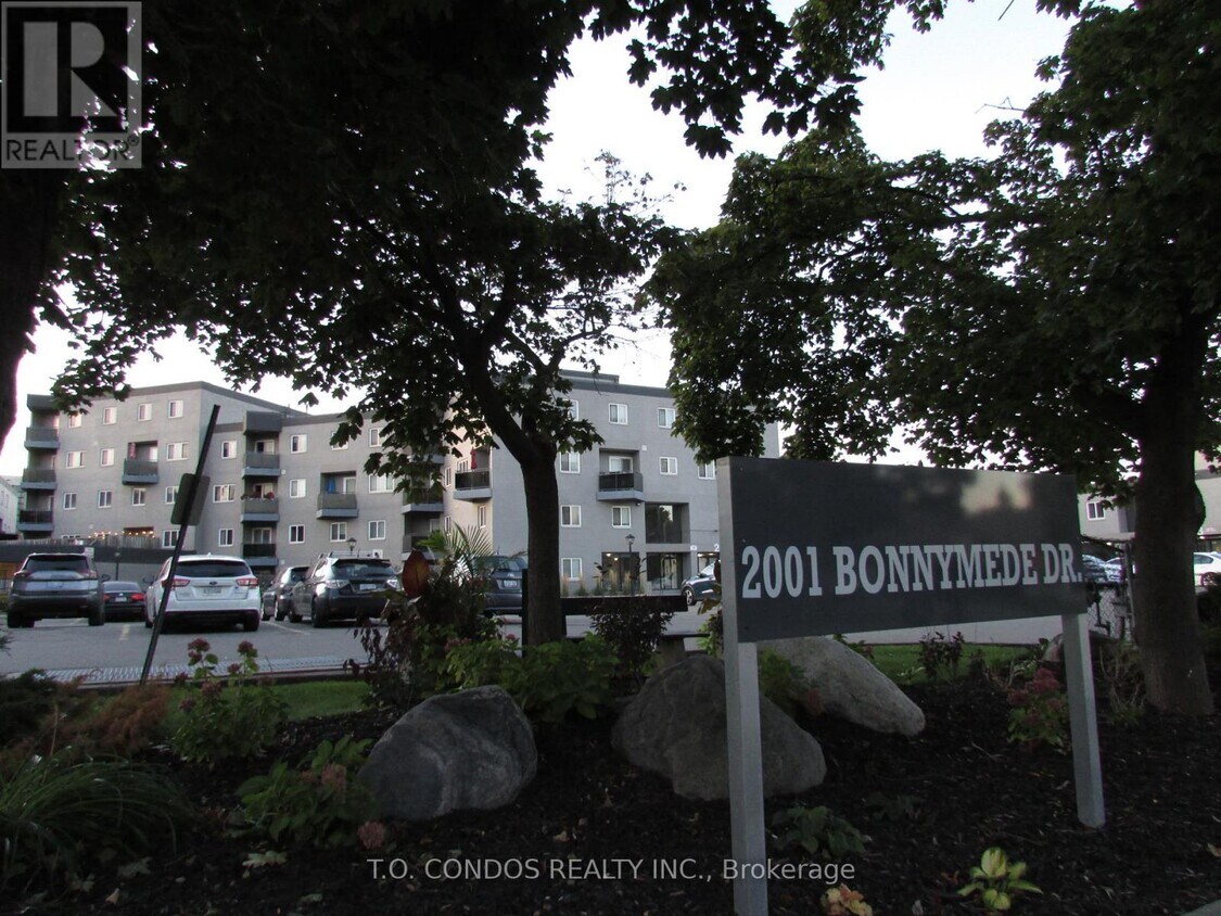 Photo principale - 2001-2001 Bonnymede Dr