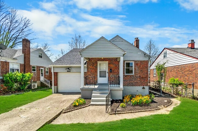 Building Photo - 6047 Yosemite Dr