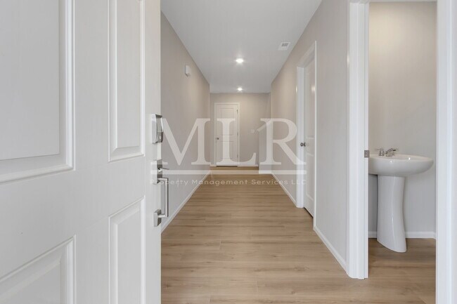 Foto del edificio - Brand-New Home in Graham’s Daybreak Commun...