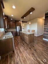 Building Photo - 1411 W E Pl
