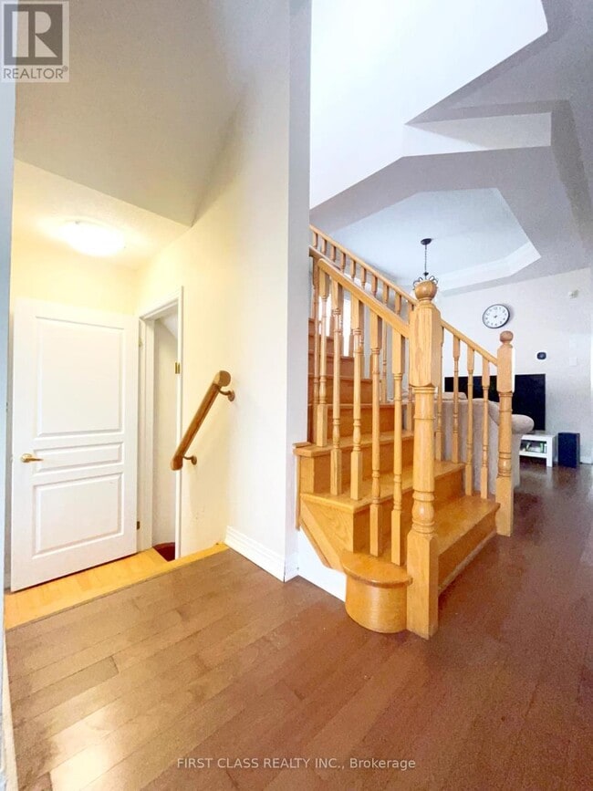 Building Photo - 18 Magnotta Rd
