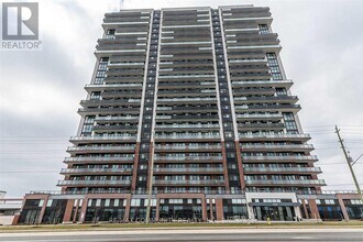 Building Photo - 2550 Simcoe St N
