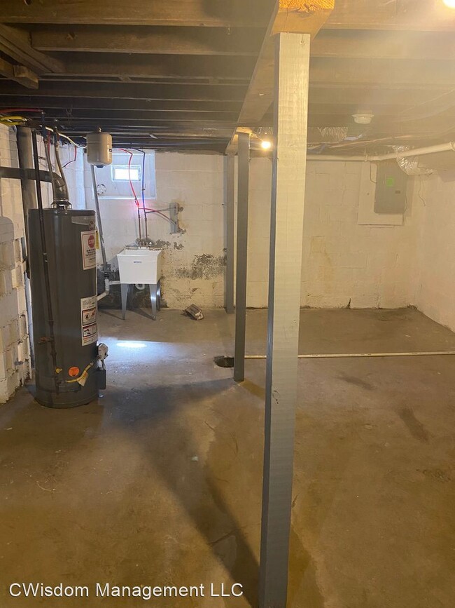 Foto del edificio - 3 br, 1 bath House - 410 N Aiken Avenue