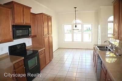 Building Photo - 4 br, 3 bath House - 14318 Forest Row Trail