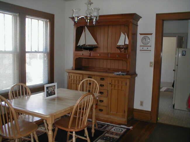 Foto del edificio - 1437 W Minnehaha Ave