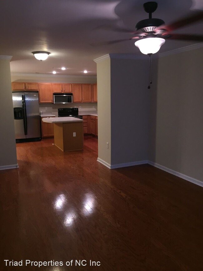 Building Photo - 2 br, 2 bath House - 5238 #F Hilltop Rd.