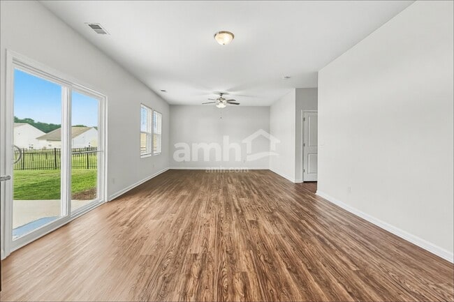 Building Photo - 191 Orion Way