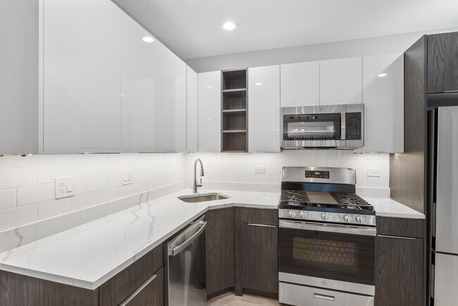 Foto del edificio - 1558.5 W Juneway Terrace