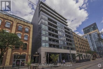 Building Photo - 478-478 King St W