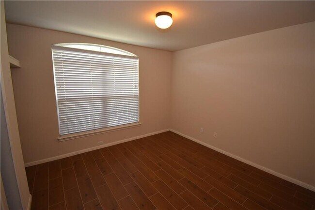 Building Photo - 2133 Oltons Bluff Dr