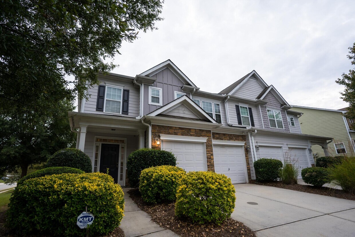 20 Tahoe Dr, Newnan, GA 30263 Townhome Rentals in Newnan GA